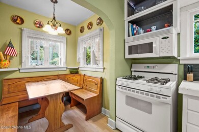 Kitchen 1