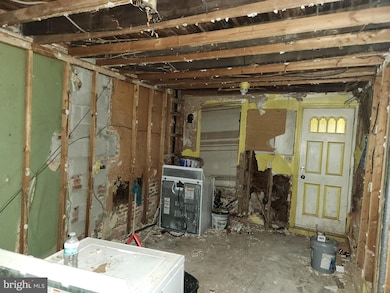 1134 Shields Place, Baltimore, MD 21201 - photo 4