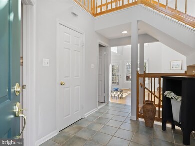 11723 Arbor Glen Way, Reston, VA 20194 - photo 4