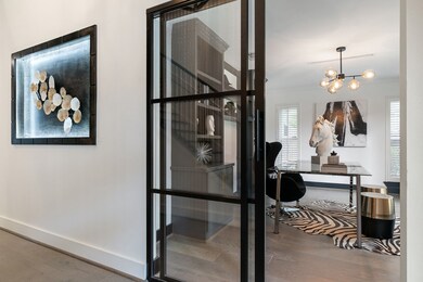 10111 Cedar Creek Dr, Houston, TX 77042 - photo 6