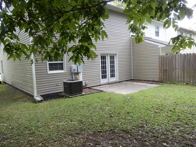 315 Bracken Place, Jacksonville, NC 28540 - photo 2