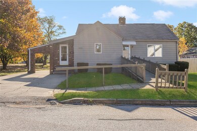 5 Forest Ave, West Warwick, RI 02893 - photo 2