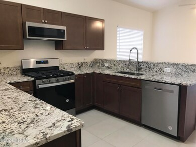 MLS KITCHEN 7