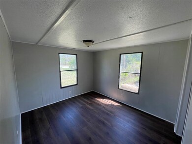 101 W Sandy Lee Ln, Weatherford, TX 76085 - photo 3