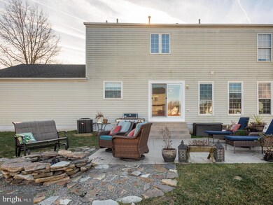 427 Winding Stream Rd, Spring City, PA 19475 - photo 5