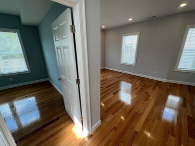 126 Cross Sr unit 5, Somerville, MA 02145 - photo 6