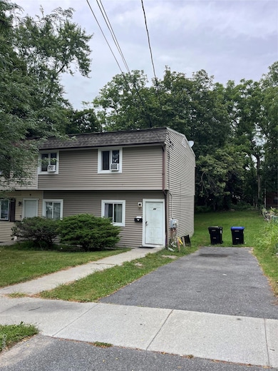 11 Howard St, Poughkeepsie, NY 12601 - photo 2