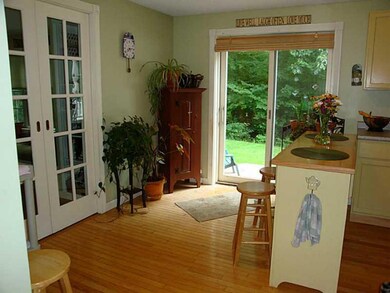 20 Chestnut Dr, South Berwick, ME 03908 - photo 5