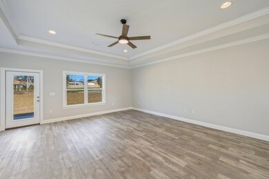 8-web-or-mls-107 Winchester Way-12