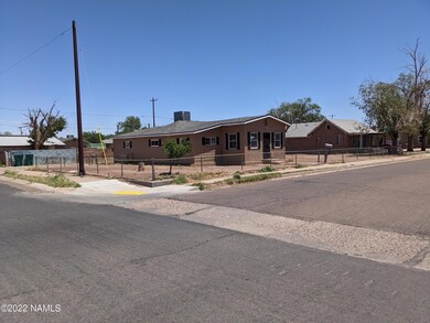 622 W Fleming Ave, Winslow, AZ 86047 - photo 3