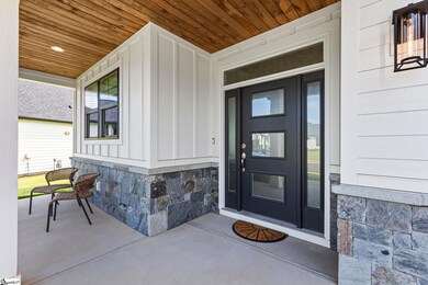 112 Winding Rock Rd, Simpsonville, SC 29680 - photo 3