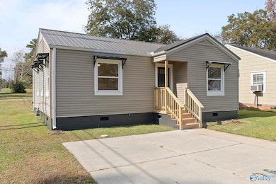 301 8th Ave NW, Decatur, AL 35601 - photo 2