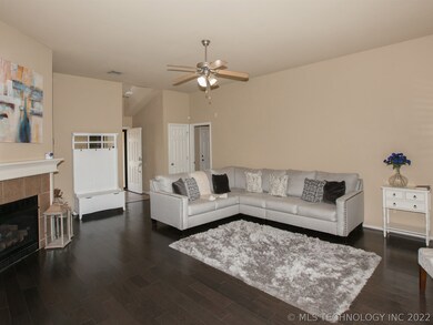 4241 S 205th East Ave, Broken Arrow, OK 74014 - photo 4