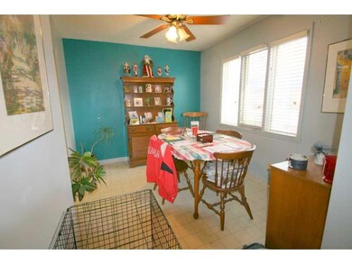 8512 Canterbury Square E, Indianapolis, IN 46260 - photo 5