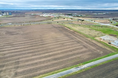 1702 N 600 Rd E, Gilman, IL 60938 - photo 2