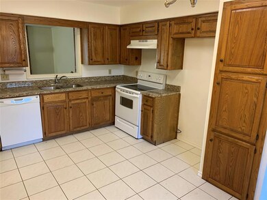 2937 Panhandle Dr, Grapevine, TX 76051 - photo 7