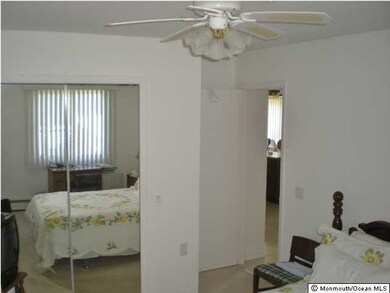 138 Torrey Pines Dr, Toms River, NJ 08757 - photo 6