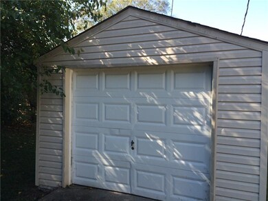 1805 N Euclid Ave, Indianapolis, IN 46218 - photo 4