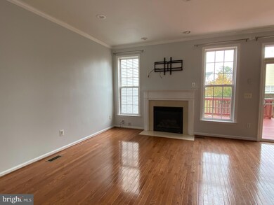 2240 Henry Watts Loop, Woodbridge, VA 22191 - photo 6