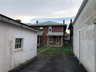 814 Chestnut St, Emmaus, PA 18049 - photo 5