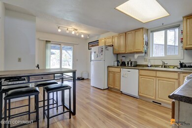 3725 Chaffee Cir, Anchorage, AK 99517 - photo 4