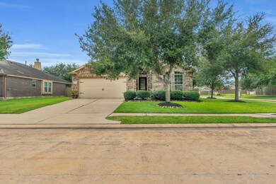 1 Story - 3 bedrooms, 2 full baths, 2 car garage! 5315 Persimmon Pass, Richmond, TX  77407