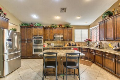 Entertaining Kitchen