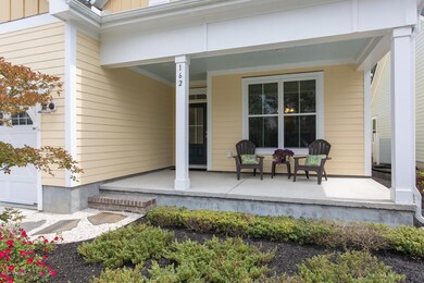 08_162TwiningRoseLn3_mls