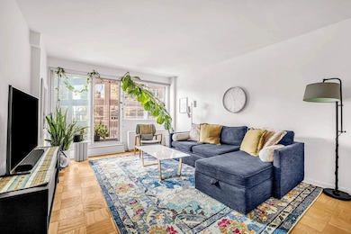 The Hawthorne unit PHD, New York, NY 10022 - photo 3