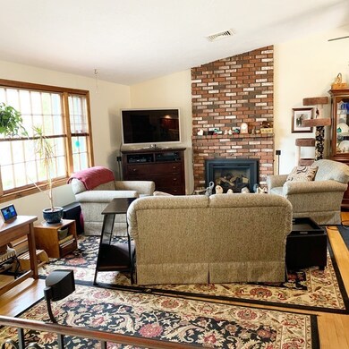 85 Sherbourne Place, Waltham, MA 02451 - photo 6