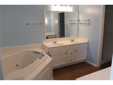 Master Bath/Spa.