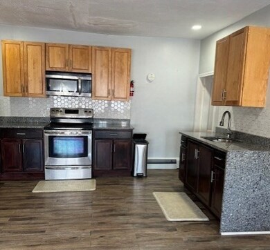 121 Cross St, Lawrence, MA 01841 - photo 3