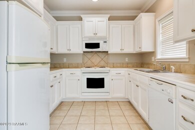 208 Harvest Pointe Circle-5