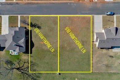 918 Hawthorn Ln unit 24, Fredericksburg, TX 78624 - photo 2