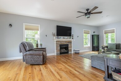 48 Acorn Ridge Rd, Freeport, ME 04032 - photo 7