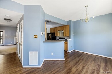 Eat-at bar at the kitchen, dining area and hallway