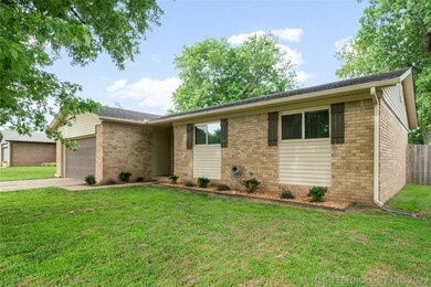 1713 S 4th St, Broken Arrow, OK 74012 - photo 3