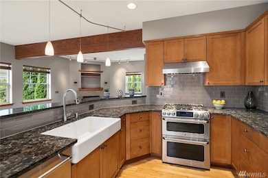 7555 210th St SW, Edmonds, WA 98026 - photo 5