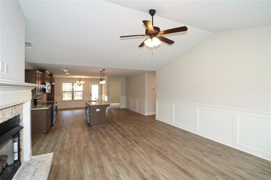 120 Sourwood Ln, Byron, GA 31008 - photo 5