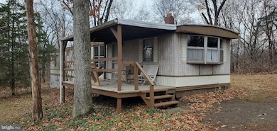 24 Waterloo Rd, Carlisle, PA 17015 - photo 2