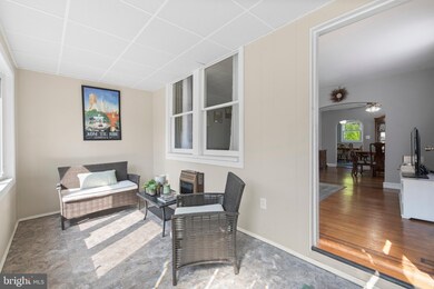 42 N Llanwellyn Ave, Glenolden, PA 19036 - photo 7