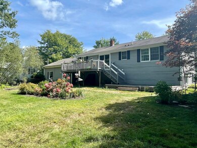 51 Wildwood Dr, Brunswick, ME 04011 - photo 6