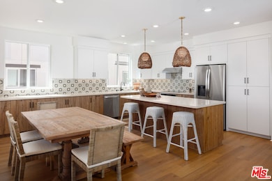 1678 Coral Sea Ln, Los Angeles, CA 90732 - photo 4