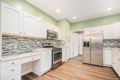 57210 White Pine Trail, South Bend, IN 46619 - photo 7