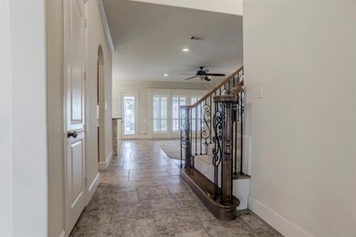 2216 Farrington Ln, Hurst, TX 76054 - photo 5