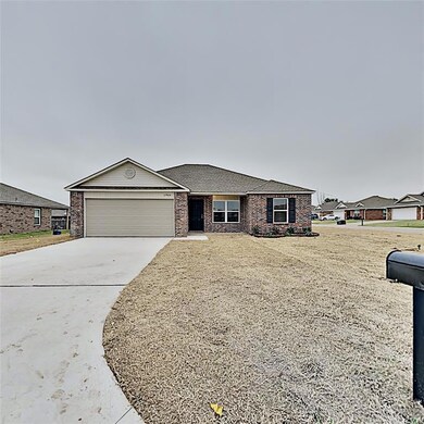 1906 Oak Tree Ct, Shawnee, OK 74804 - photo 2