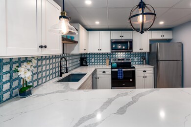 144 Main St unit 4, Stowe, VT 05672 - photo 2