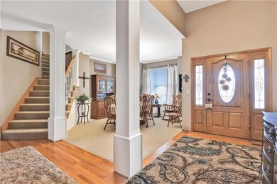 7713 Alden Rd, Shawnee, KS 66216 - photo 3