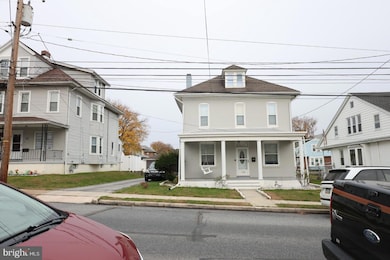 1106 E Bellevue Ave, Reading, PA 19605 - photo 3