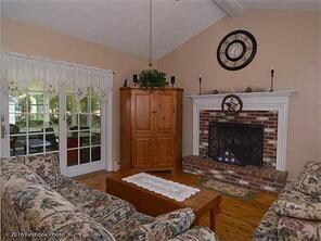 Den/Family/Great Room.